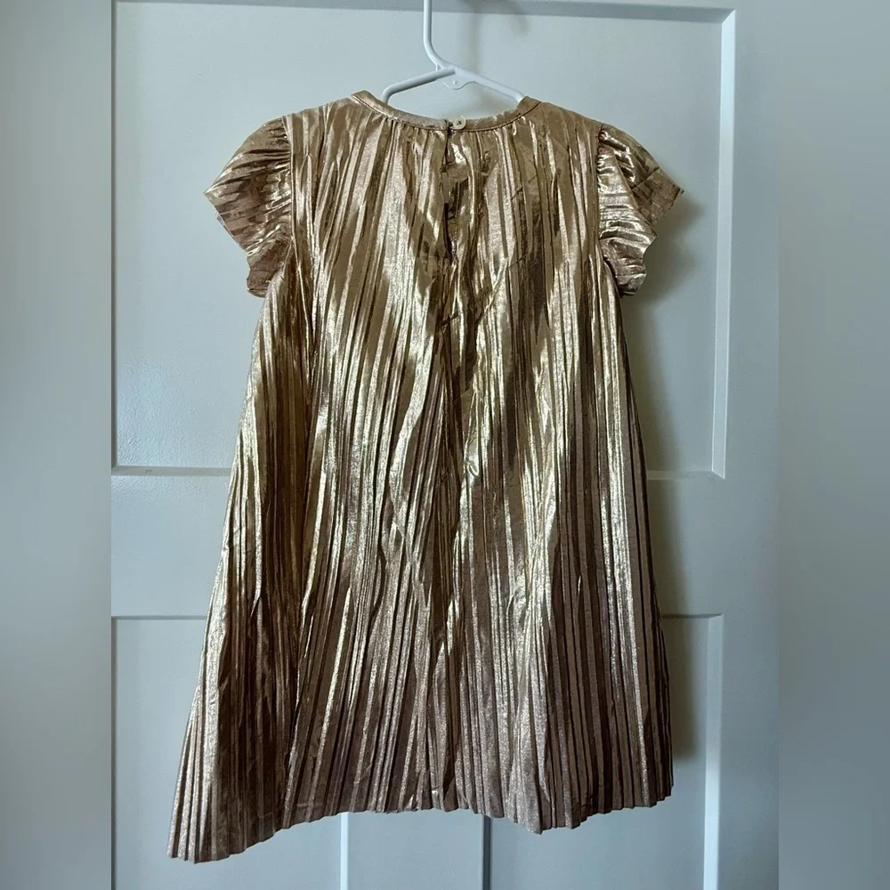 ✨ OshKosh B’gosh Girls 3T Metallic Gold Pleated Party Dress ✨
